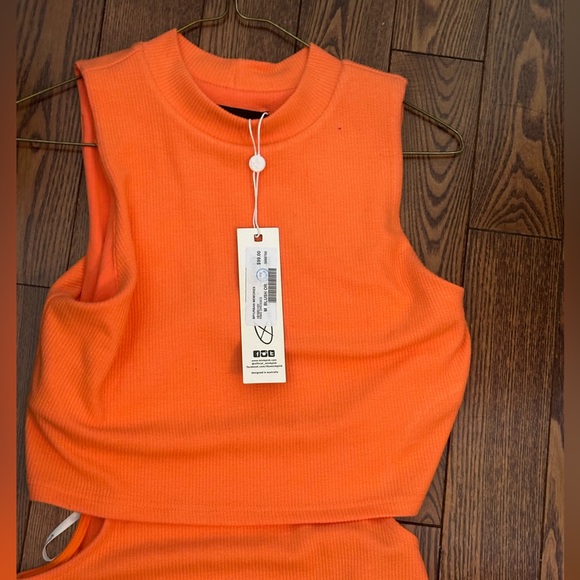 MINKPINK Vibrant Orange Knit Dress - Picture 2 of 6
